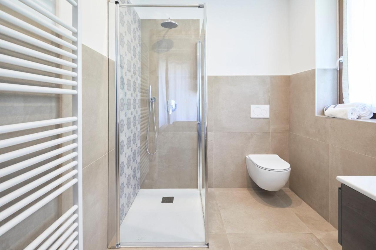ריבה דל גארדה Agriturismo De Bas מראה חיצוני תמונה