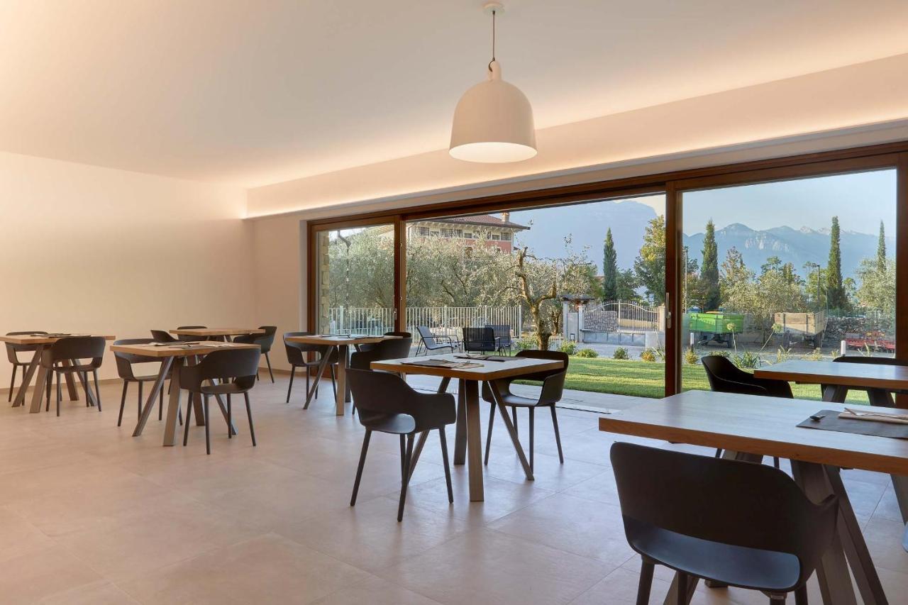 ריבה דל גארדה Agriturismo De Bas מראה חיצוני תמונה