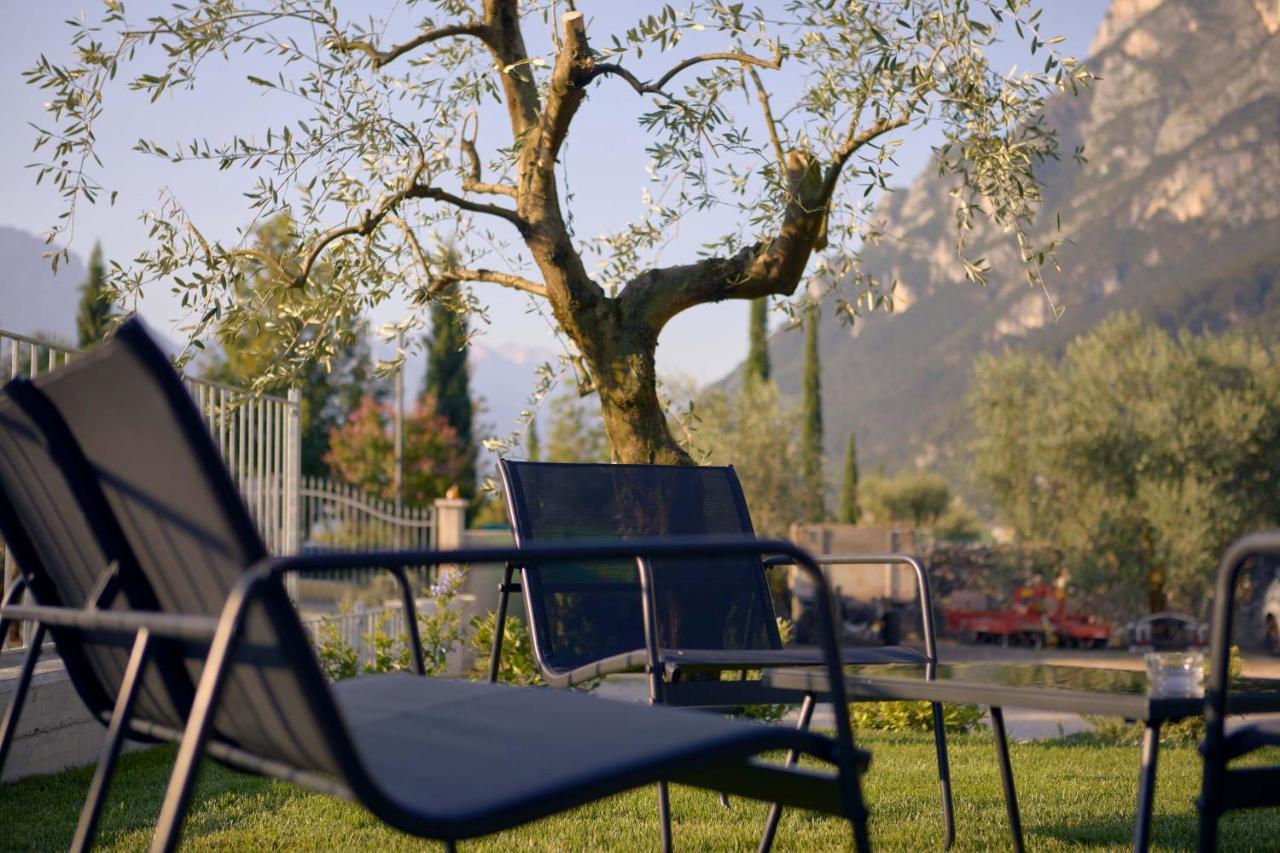 ריבה דל גארדה Agriturismo De Bas מראה חיצוני תמונה